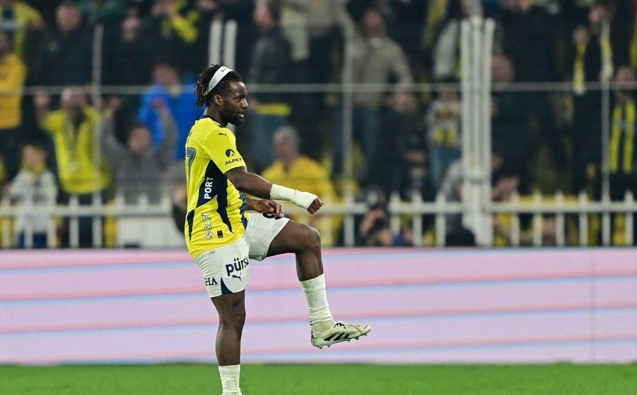 Fenerbahçe’de Beşiktaş derbisi öncesi Maximin ve Amrabat gelişmesi…