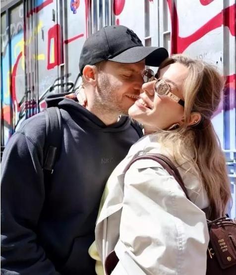 Anne olmak için gün sayan Ege Kökenliden yeni pozlar
