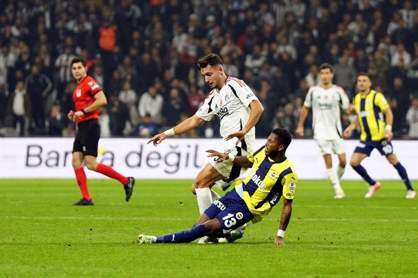 Beşiktaş, üçüncülük yolunda derbide hata yapmak istemiyor