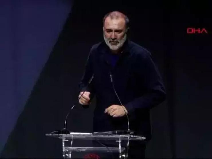 Sırrı Süreyya Önderin ardından Berkun Oyanın gözyaşları Hastaneye kaldırılmadan iki saat önce neler yaşandı Endişe ederek bu hayat yaşanmaz