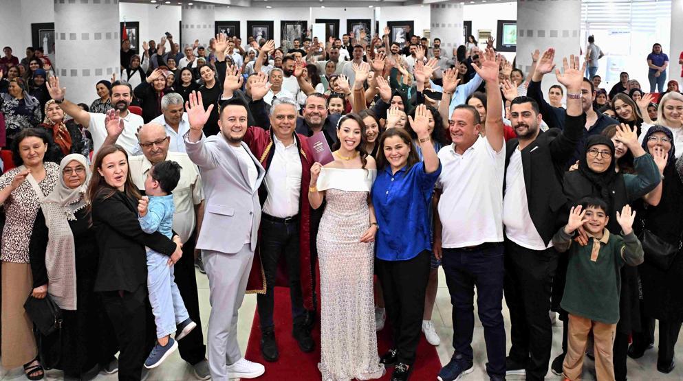 Nikah salonlarında “05.05.2025” yoğunluğu