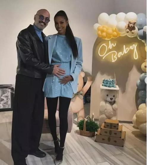 Soner Sarıkabadayı’nın eşi Madelein Lopez Camelo alışveriş turunda