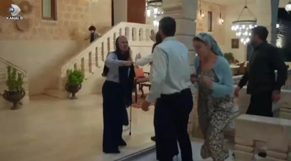 Uzak Şehirde Alya esti gürledi: Ben Cihanın karısı, bu konağın hanımağasıyım