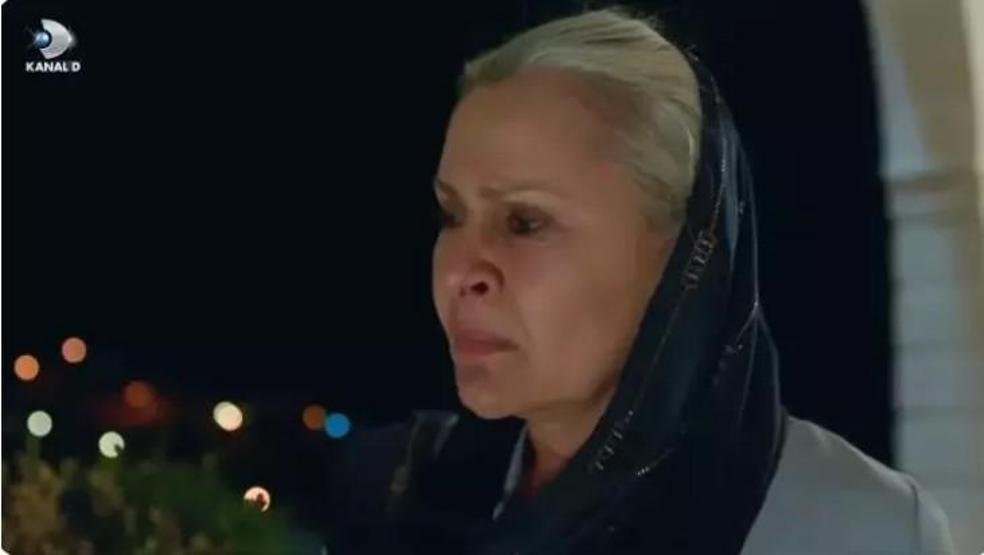 Uzak Şehirde Alya esti gürledi: Ben Cihanın karısı, bu konağın hanımağasıyım