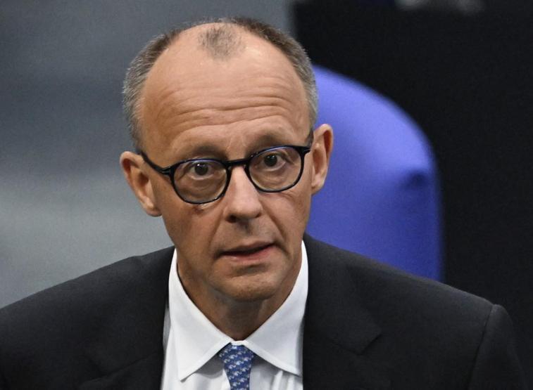 Almanya’da Friedrich Merz’e şok 328 sandalyeli koalisyondan 310 oy çıktı: İlk turda başbakan seçilemedi…