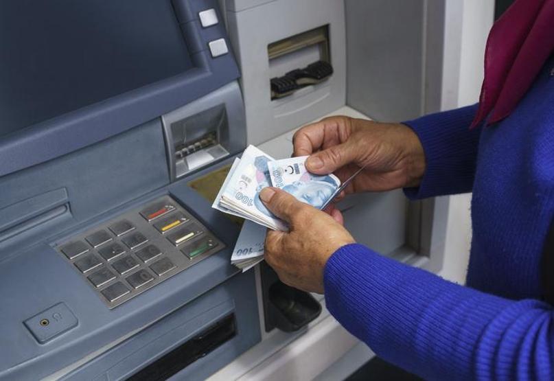 EMEKLİ PROMOSYONU 2025 | Emekliye tek seferlik 25 bin lira İşte aranan şartlar...