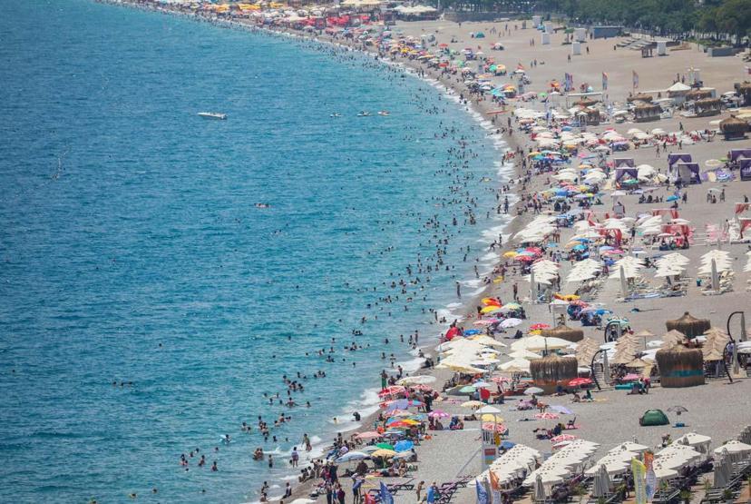 Antalya turizmi 2 milyonu aştı; tüm zamanların nisan rekoru kırıldı