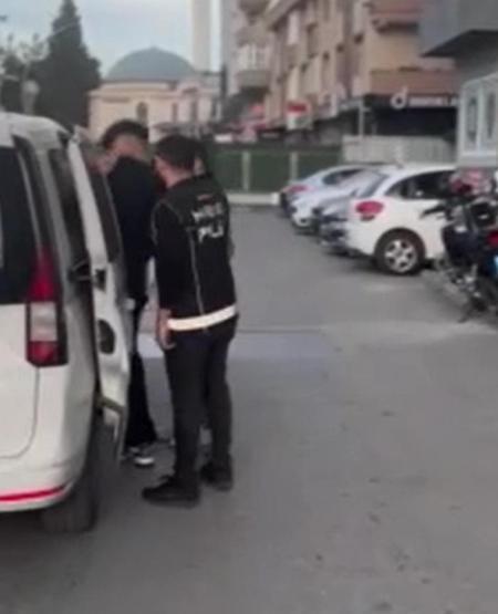 Ünlü rapçi Lvbel C5 tutuklanmıştı O görüntüler ortaya çıktı İşte adliyeye sevk edildiği anlar...