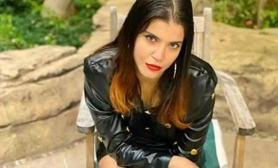 Feyza Civelek oyunculuğunu beğenmeyenlere sinirlendi