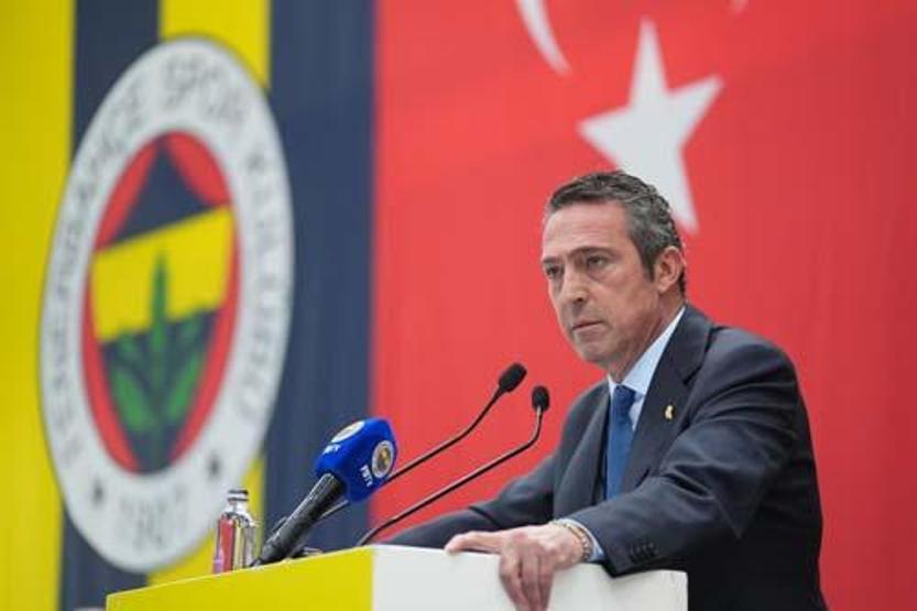 Fenerbahçe Başkanı Ali Koçtan açıklamalar: Mourinhoya teklif geldi Osimhen 40 yılda bir gelir