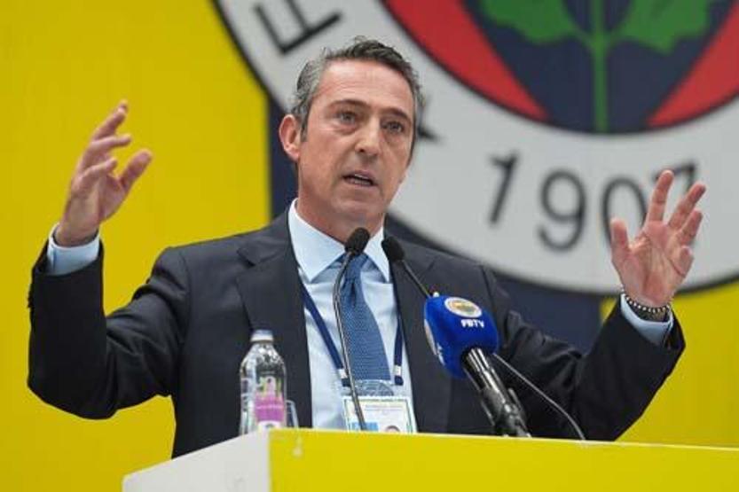Fenerbahçe Başkanı Ali Koçtan açıklamalar: Mourinhoya teklif geldi Osimhen 40 yılda bir gelir