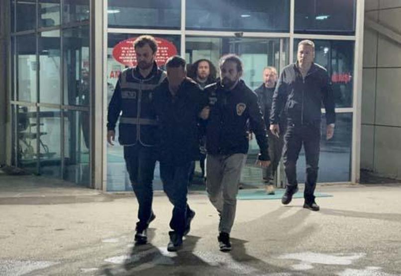 Sivasta vahşet: 2 kardeşin boğazı kesilerek öldürüldü Şüpheli kişi gözaltına alındı