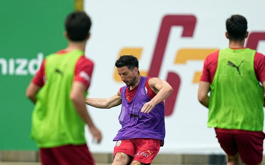 Galatasaray, Trabzonspor deplasmanına hazırlanıyor