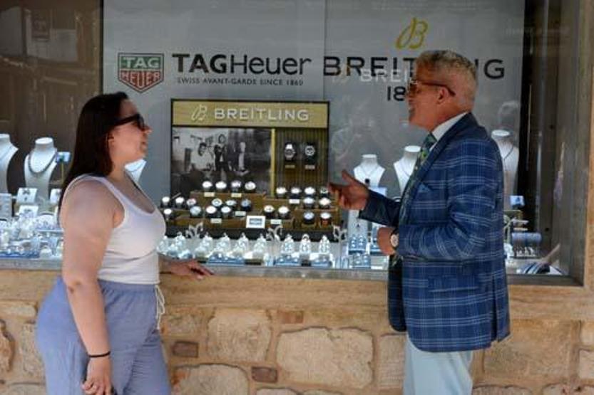 Hiç eğitim almadı ama 11 dil biliyor: Hepsini kullandığı bu yöntemle öğrendi