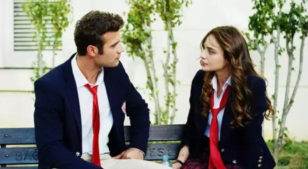 Caner Topçudan Rabia Soytürke cevap: Kendine yakışanı yaptığını düşünüyorum