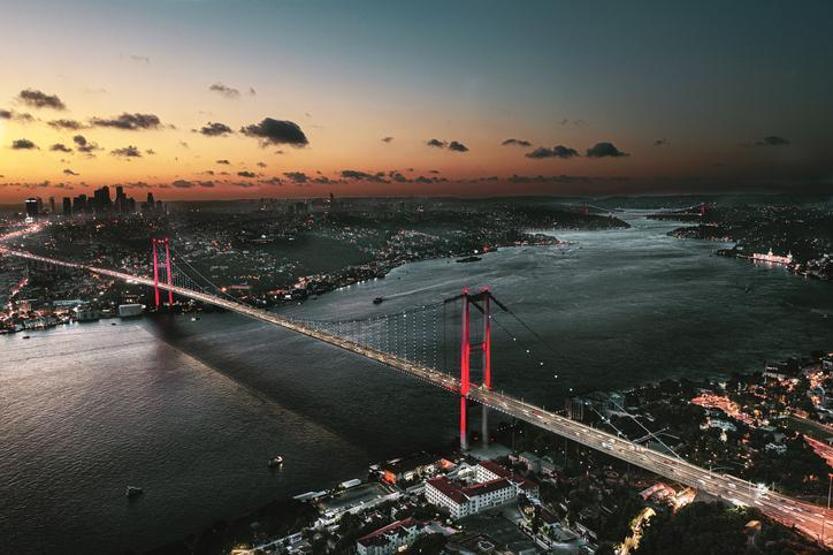 Asmalı Konakın Baharıydı Nurgül Yeşilçay son noktayı koydu: İSTANBULDAN KAÇMAK YANLIŞ MI