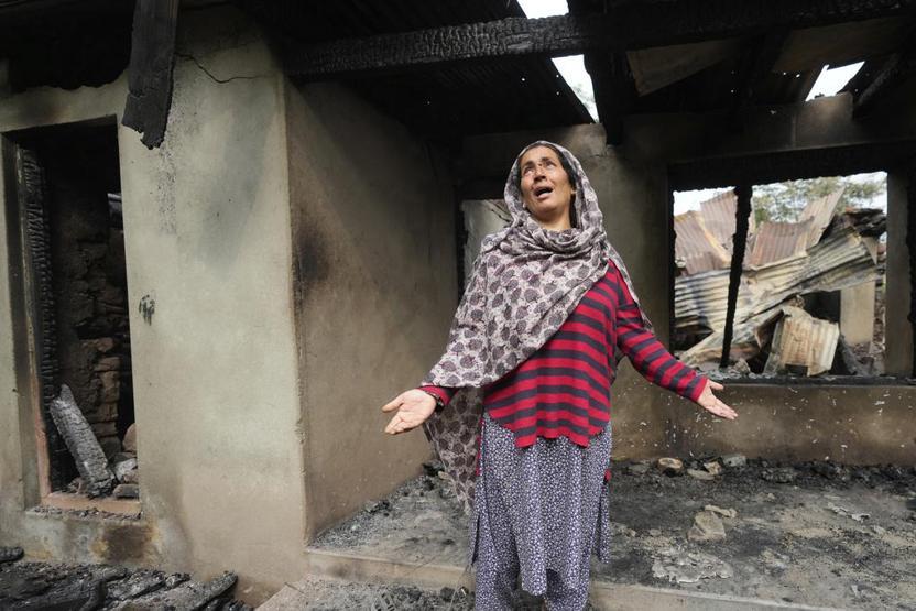 SON DAKİKA... Gerilim had safhada Hindistan 3 havalimanını vurdu: Pakistan füzelerle karşılık verdi