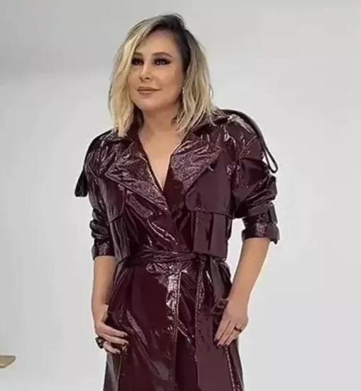 Funda Arardan yaza taptaze imaj