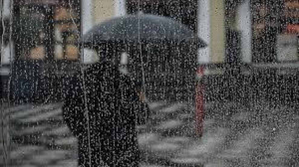 Dikkat Meteoroloji il il uyardı: Kuvvetli sağanak ve rüzgar alarmı