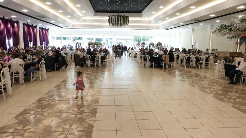 Düğünde çalan şarkıların telif parasını kim ödeyecek Salon sahibi mi yoksa gelin ve damat mı
