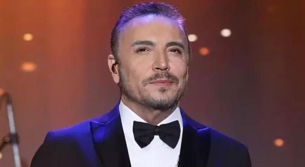 Sahnede kalp krizi vakaları arttı Cenk Erenden hayat kurtaran hamle