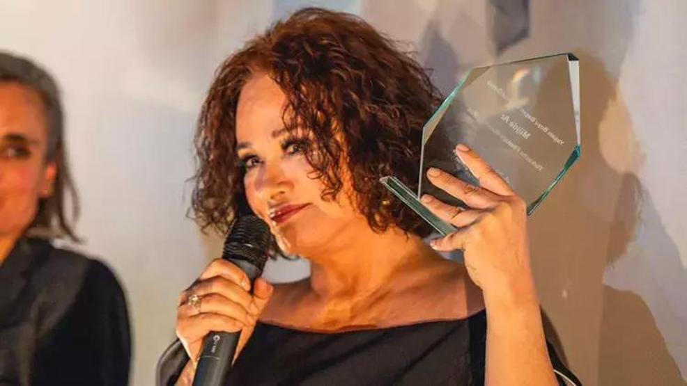 Müjde Arın sinirlendiren olay Muhabirlerin üzerine yürüdü: Siz kimsiniz