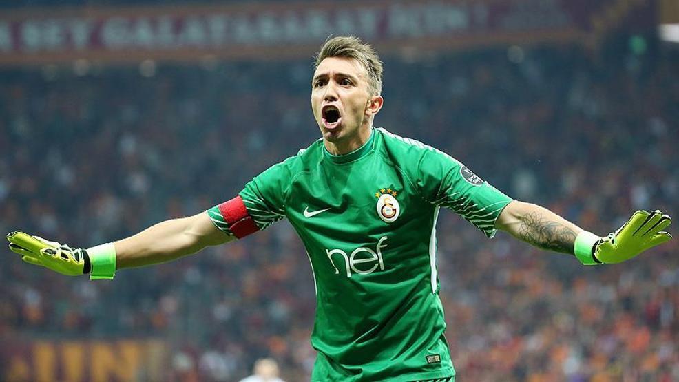 Fernando Muslera, Bülent Korkmazın rekoruna ortak olabilir