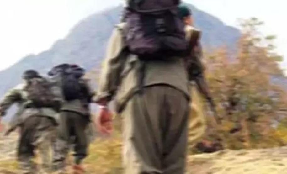 Dış basın FLAŞ koduyla duyurdu: PKK kendini feshettiğini duyurdu Erdoğan için büyük bir zafer