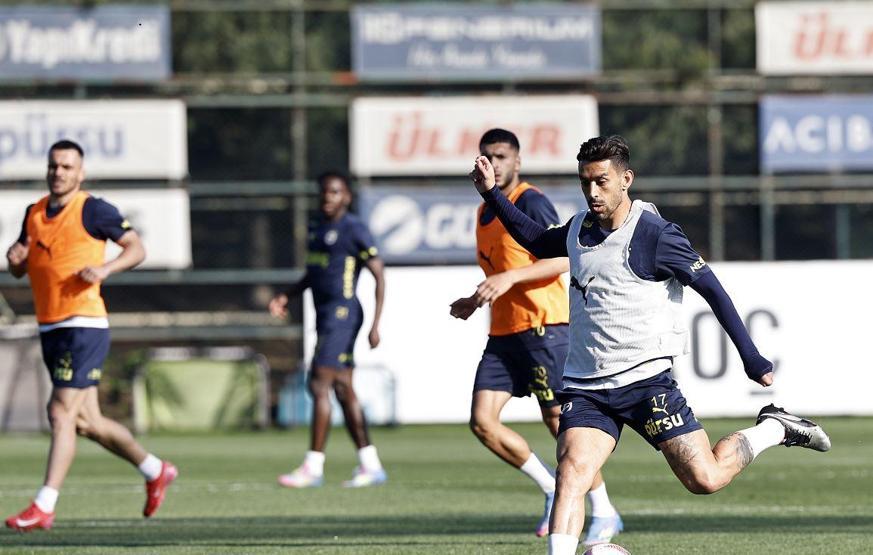 Fenerbahçe, Eyüpspor mesaisine başladı
