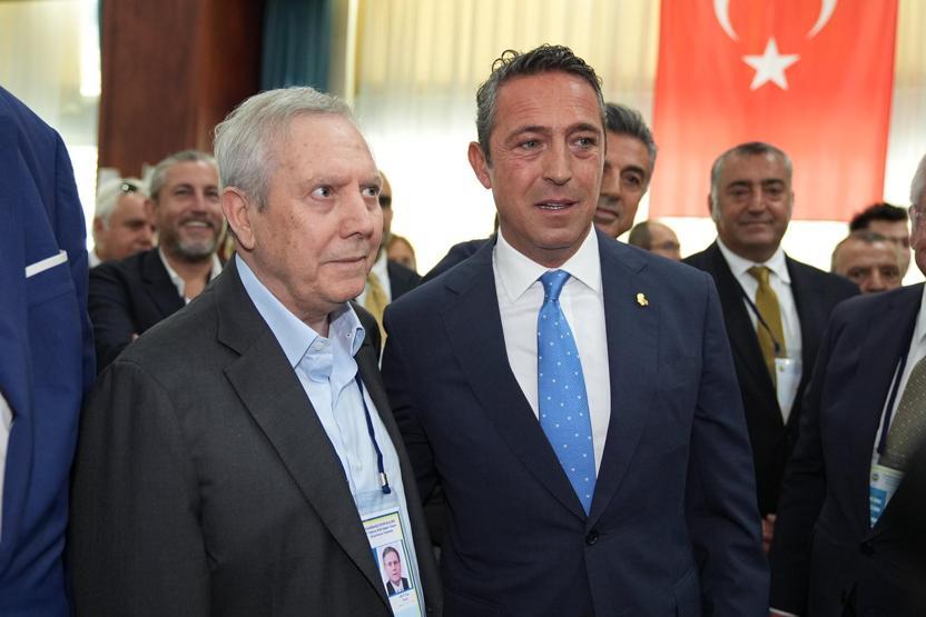 SON DAKİKA | Aziz Yıldırım ile Ali Koç buluşuyor Fenerbahçede kongre için toplanan imza belli oldu...