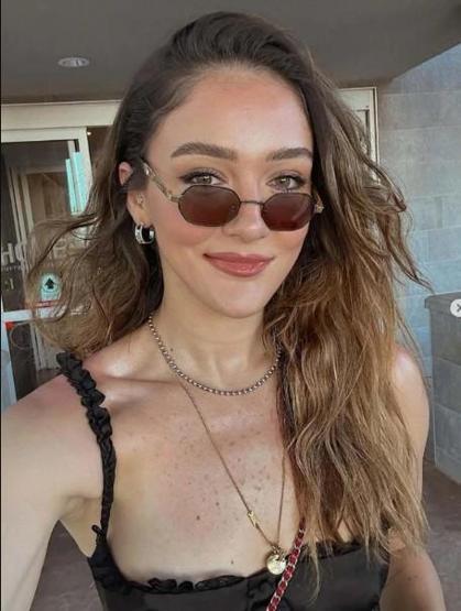 Zehra Güneş tatil pozlarıyla takipçilerinden tam not aldı