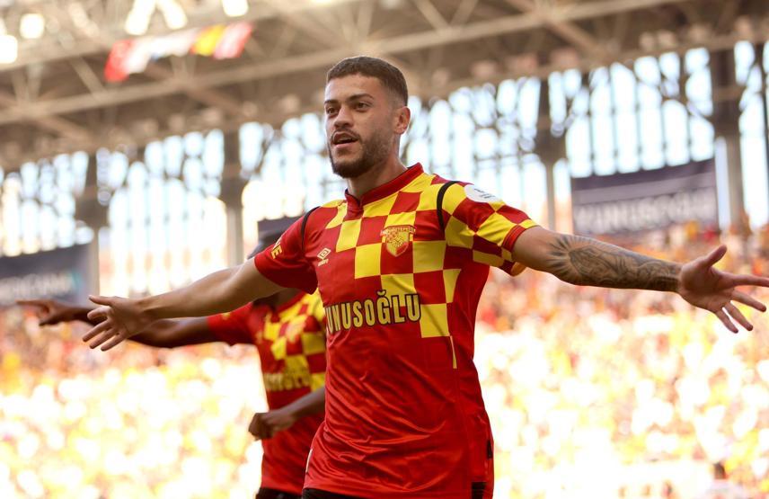 Romulo, transferde Göztepe tarihine geçebilir