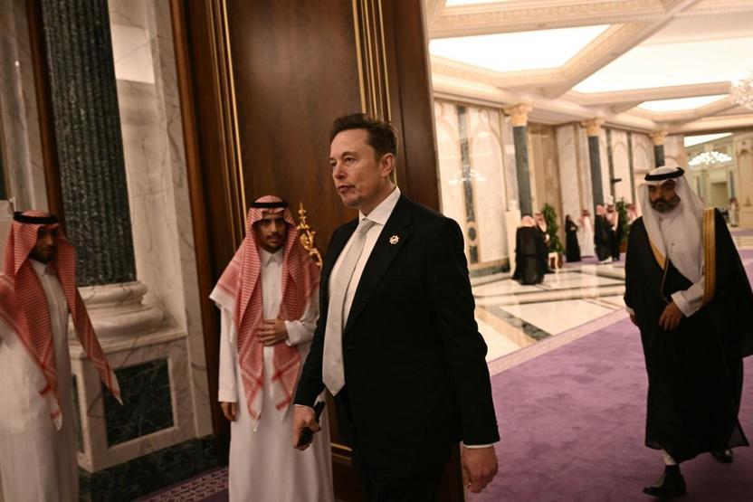 Trump, Suudi Veliaht Prens ve iş dünyası Riyadda buluştu: Menüde “trilyon dolarlık anlaşma var…