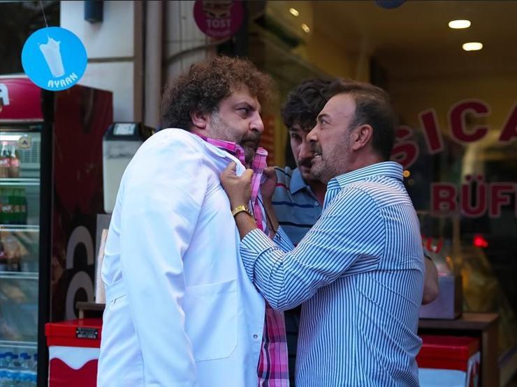 MERAKLI ECZACI ‘SICAK BÜFE’YE İLAÇ GİBİ GELDİ