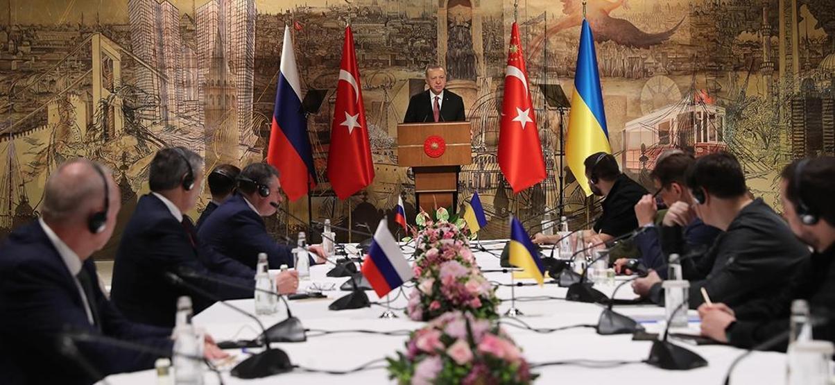 Türkiye, Amerika, Rusya, Ukrayna: İstanbul Zirvesinin Gizli Kodları Putin’le İlgili Gözlerden Kaçan NATO Detayına Dikkat…