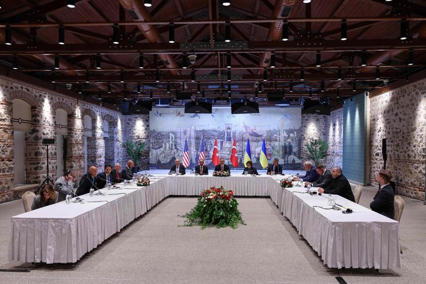 Türkiye, Amerika, Rusya, Ukrayna: İstanbul Zirvesinin Gizli Kodları Putin’le İlgili Gözlerden Kaçan NATO Detayına Dikkat…
