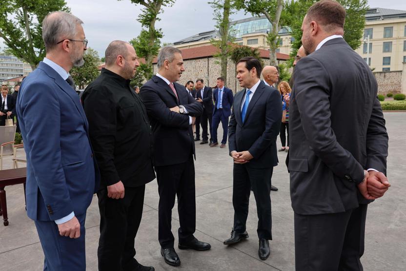 Türkiye, Amerika, Rusya, Ukrayna: İstanbul Zirvesinin Gizli Kodları Putin’le İlgili Gözlerden Kaçan NATO Detayına Dikkat…