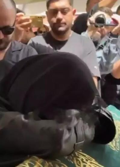 Simge Sağının en acı günü Ablası Nilay Sağını son yolculuğuna uğurladı
