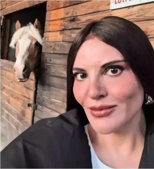 Estetiğin dozunu kaçırdı Gökseli görenler tanıyamadı
