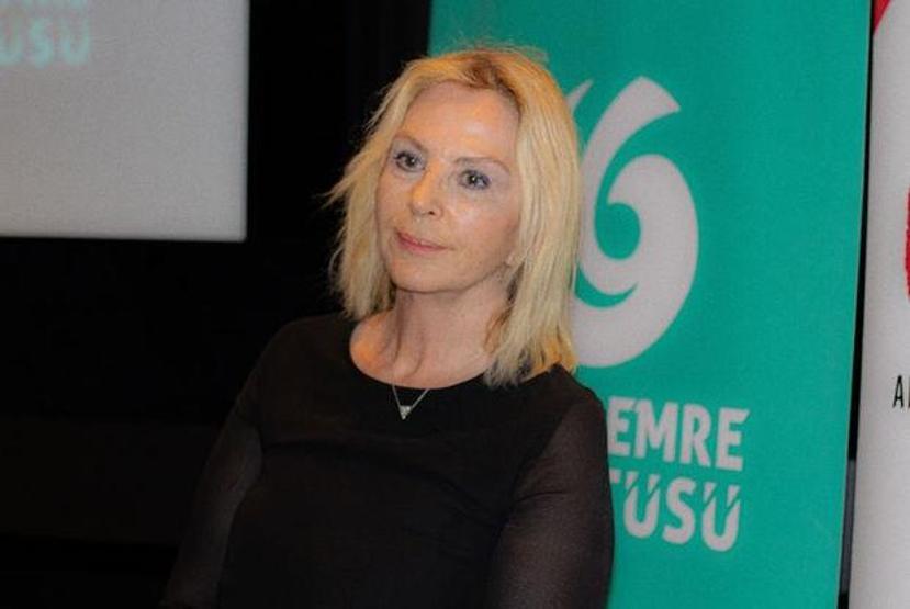Yeşilçam yıldızı Hale Soygazinin Instagram hesabı hacklendi O PAYLAŞIMLAR ELE VERDİ