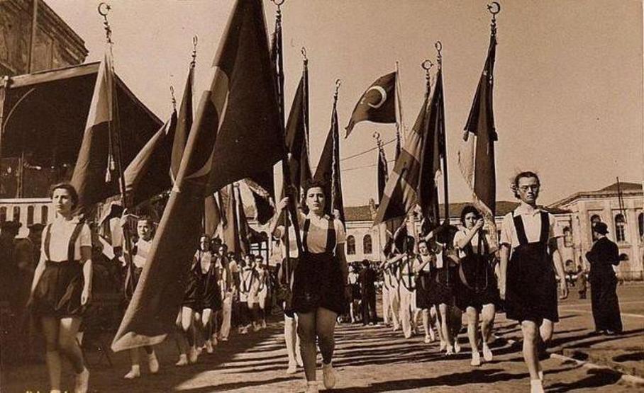 19 MAYIS MESAJLARI: Atatürkü Anma, Gençlik ve Spor Bayramı sözleri Anlamlı, kısa, resimli 19 Mayıs Mesajları