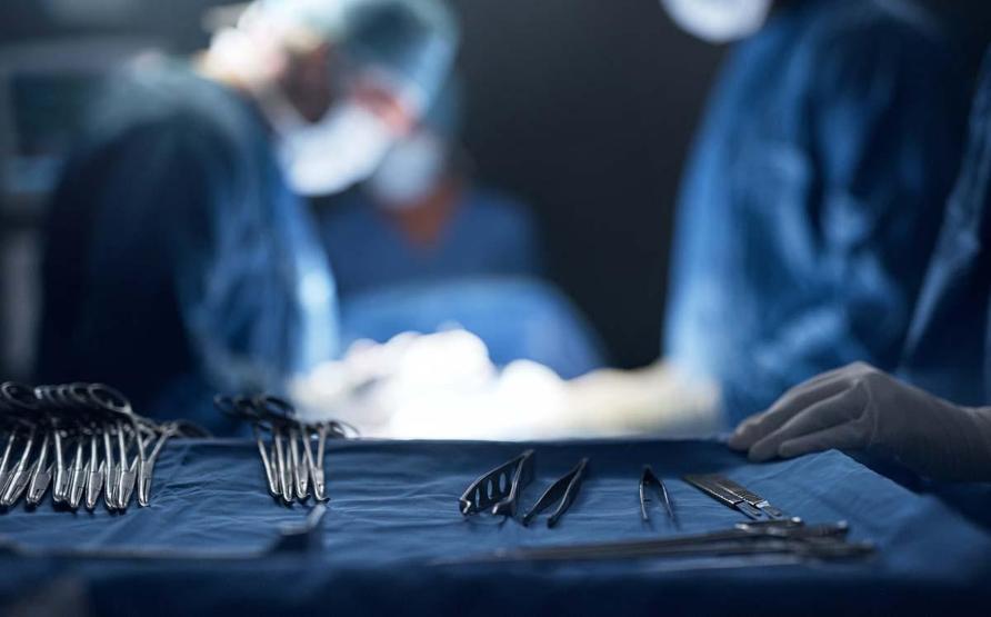 Dünyanın ilk mesane nakli gerçekleşti: Tıp tarihinde çığır açan an