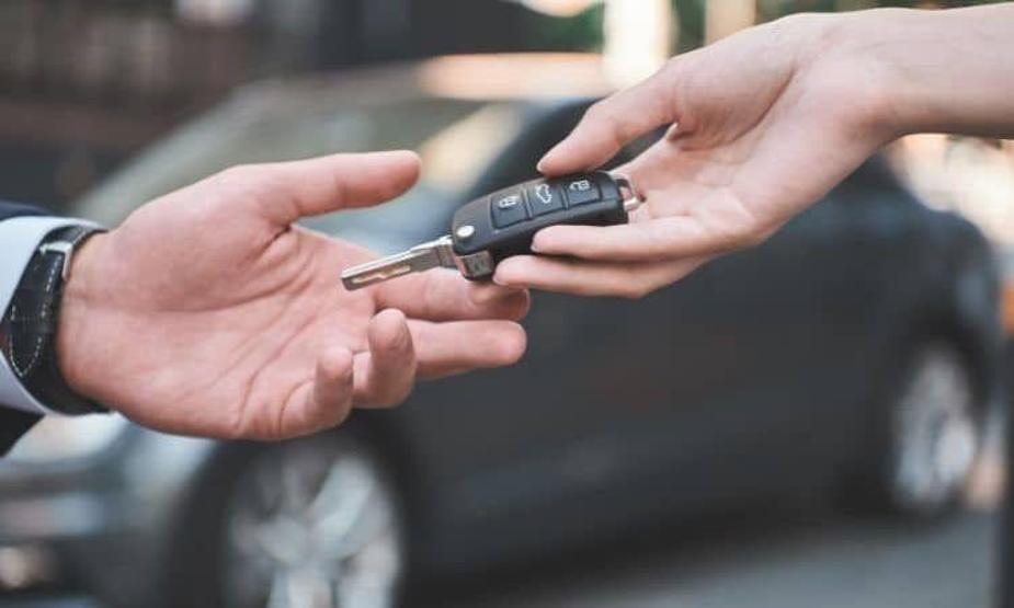 İkinci el otomobilde rüzgar tersine döndü Nisanda zirve yaptı