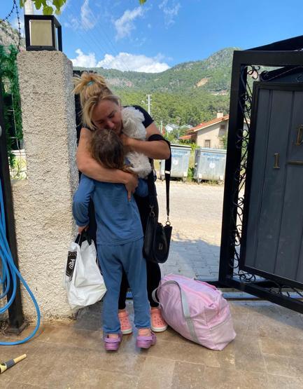 43 dakika geç kaldığı için hapse giren Nazlı Zeynep A. tahliye oldu
