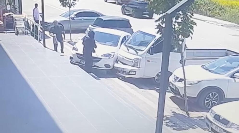 Yalovada korkunç olay Lise öğrencisi otomobilin altında kaldı