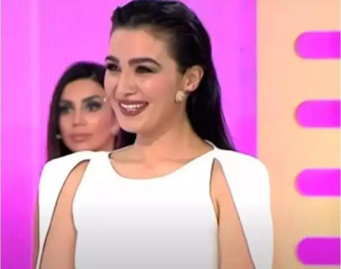 İşte Benim Stilim ile yıldızı parladı Emel Özkızıltaş yeniden moda yarışmasında