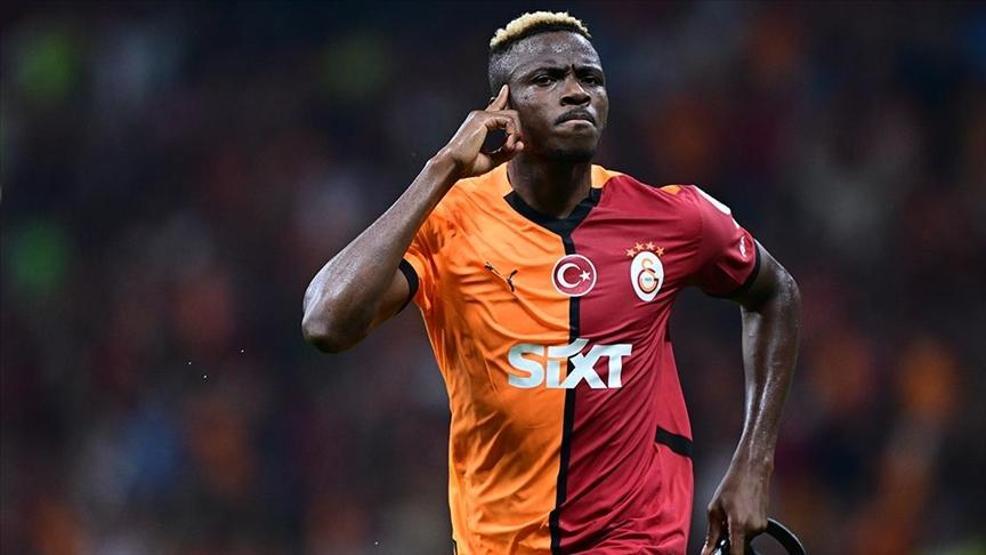 Victor Osimhenden Galatasaray taraftarlarını sevindiren haber