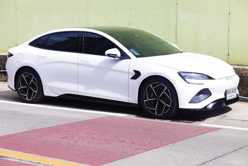 Avrupada ilk Musk’a büyük Çin şoku: BYD satışları Tesla’yı geçti..