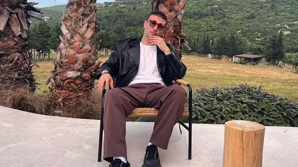 Oğuzhan Koç’un Fark Yaratan Terlik Modası Sosyal Medyada Gündem Oldu