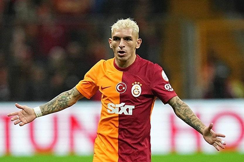Galatasarayın yıldızı Lucas Torreira’dan yeni ‘aşk’ hamlesi Gözler Devrim Özkan’da ÖNCE BEĞENDİ, SONRA...